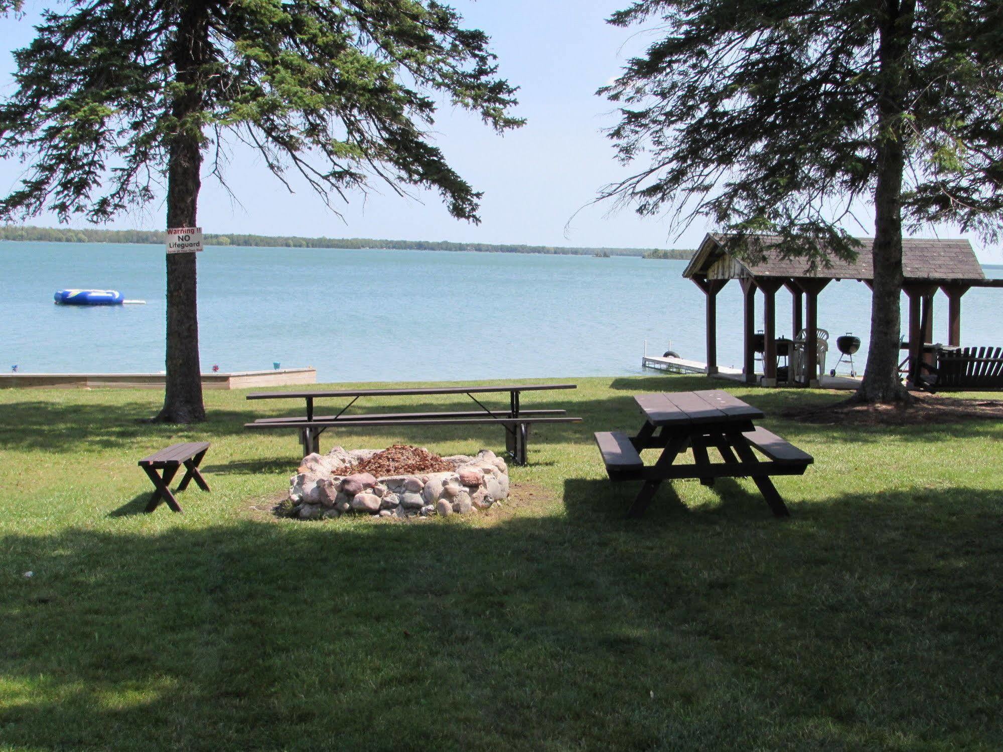 Grand Lake Resort Presque Isle Eksteriør bilde